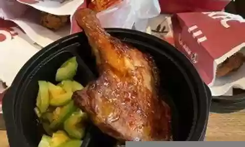什么阵容搭配鸡腿好玩插图
