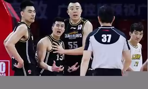 广厦男篮阵容照片图片插图
