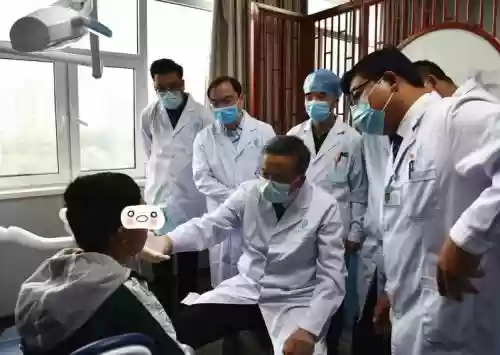 最强医疗阵容插图1