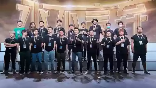 强大阵容团_1插图