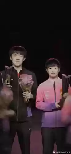 双下巴阵容插图