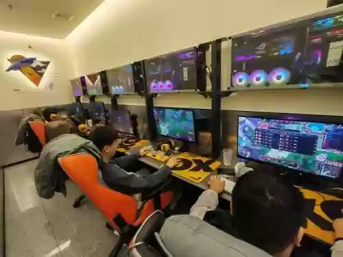 网吧最强阵容