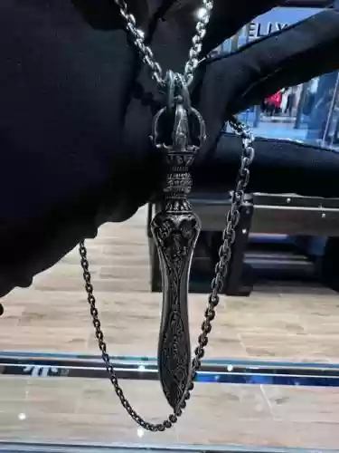 驱魔拿什么武器最好插图1