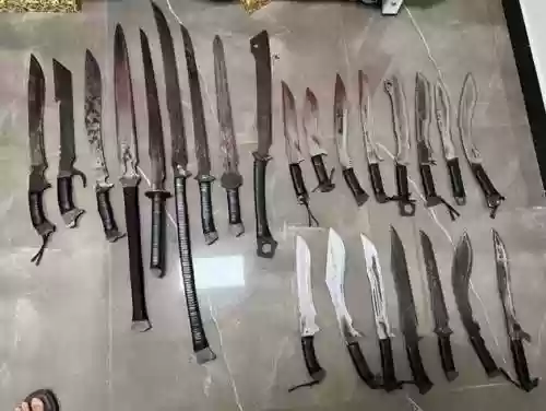 丧尸之战武器大全，丧尸 武器插图1